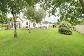 Millfields cottage and garden